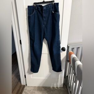 Wrangler Men's Relaxed Fit Dark Blue Jeans